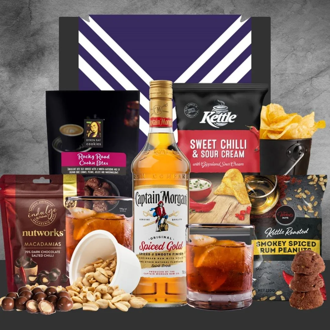 AFL Alcohol and Snack Hamper - Image 11