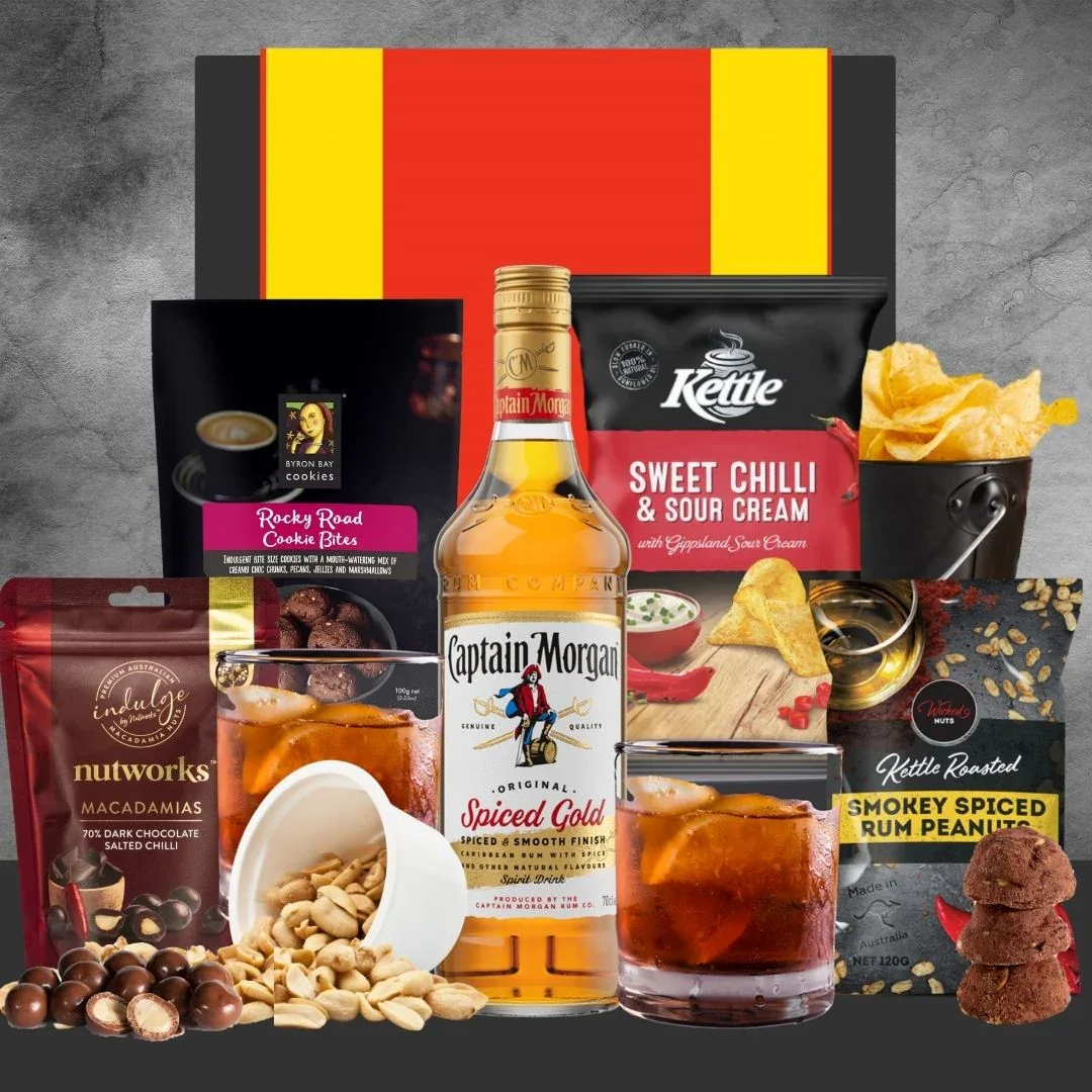 AFL Alcohol and Snack Hamper - Image 13
