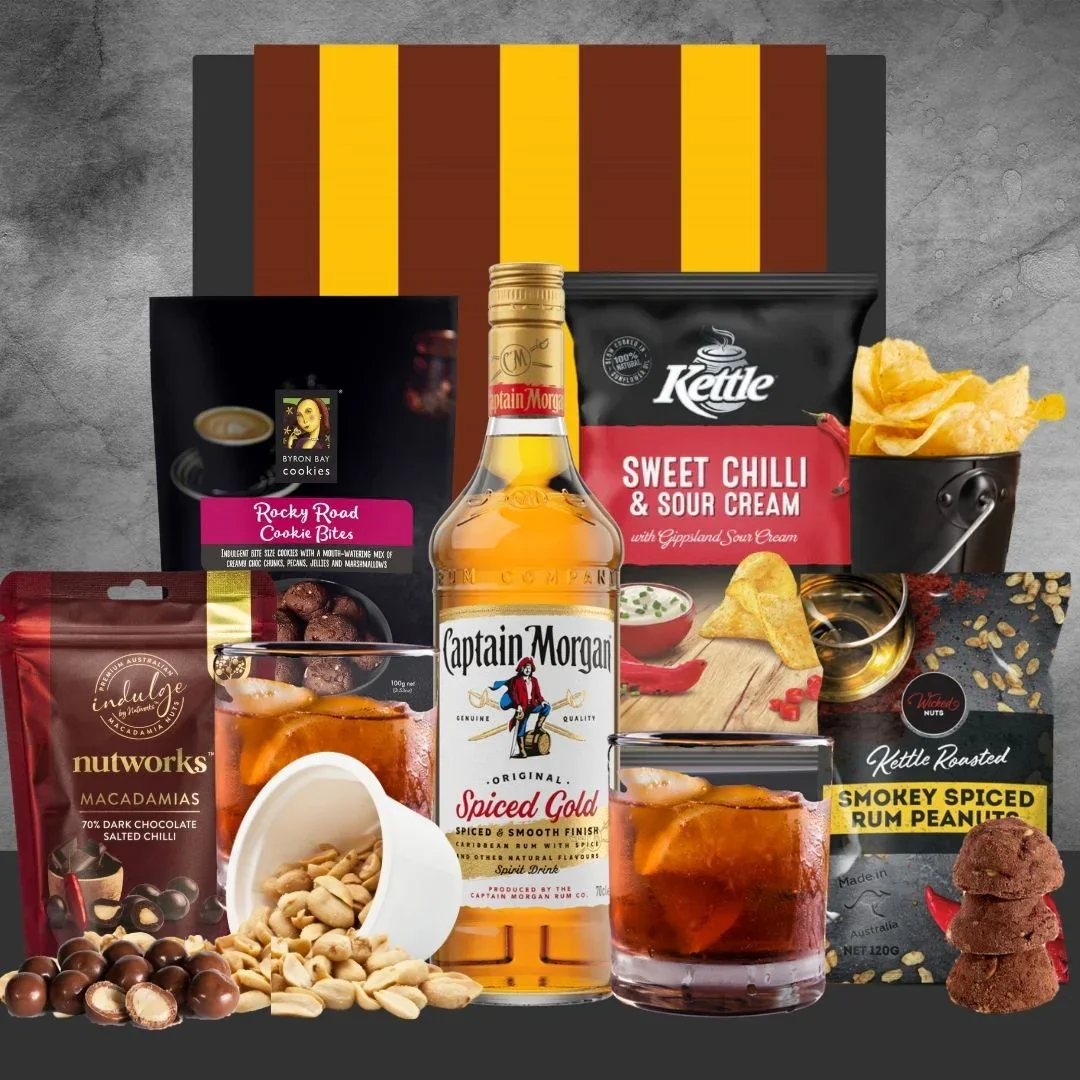 AFL Alcohol and Snack Hamper - Image 15