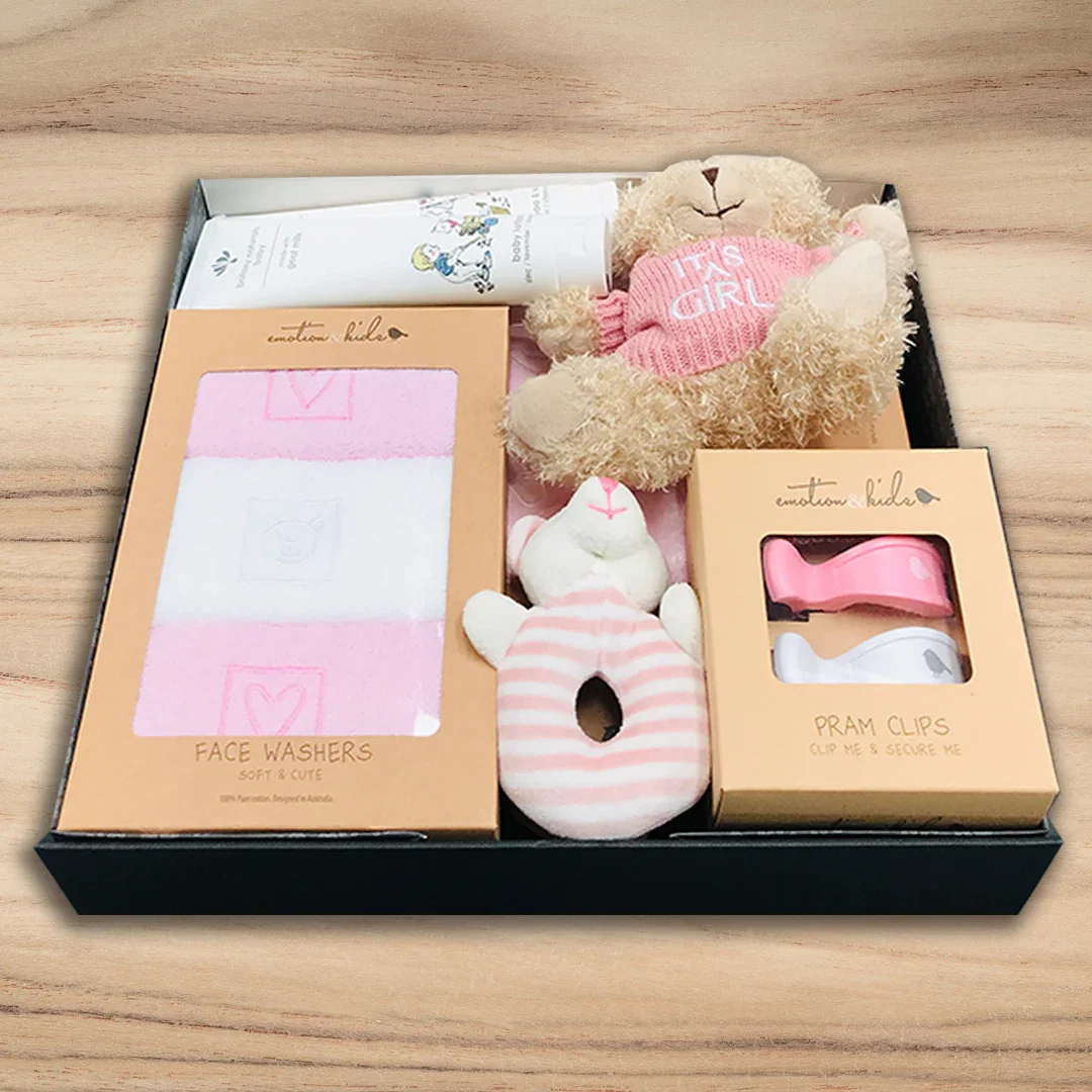 Baby Girl Bathtime & Snuggles Hamper - Image 3