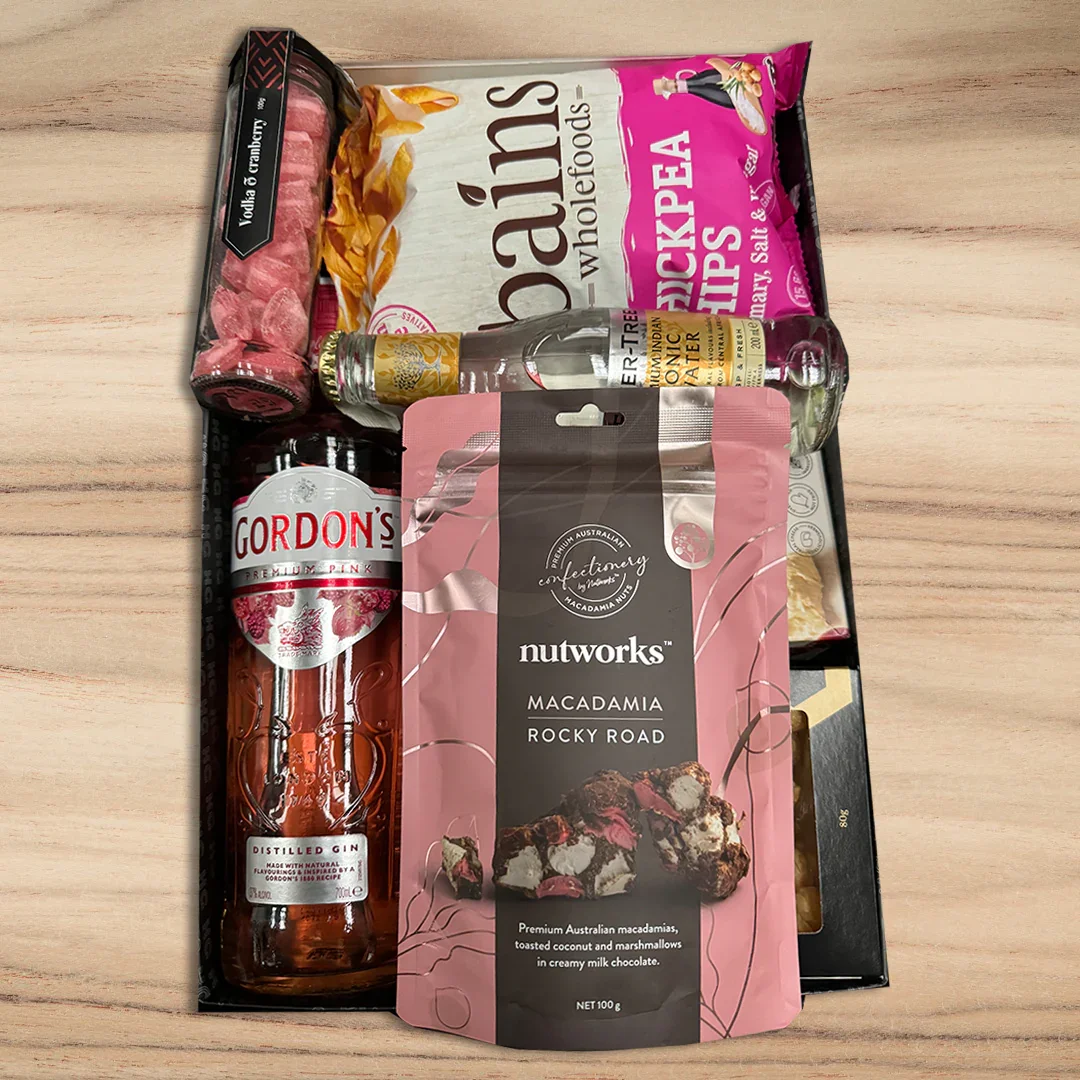 Pink Gin Female Gift Hamper - Image 3
