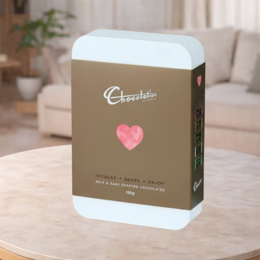 Chocolatier Delights Milk & Dark Crafted Chocolates Tin 150g