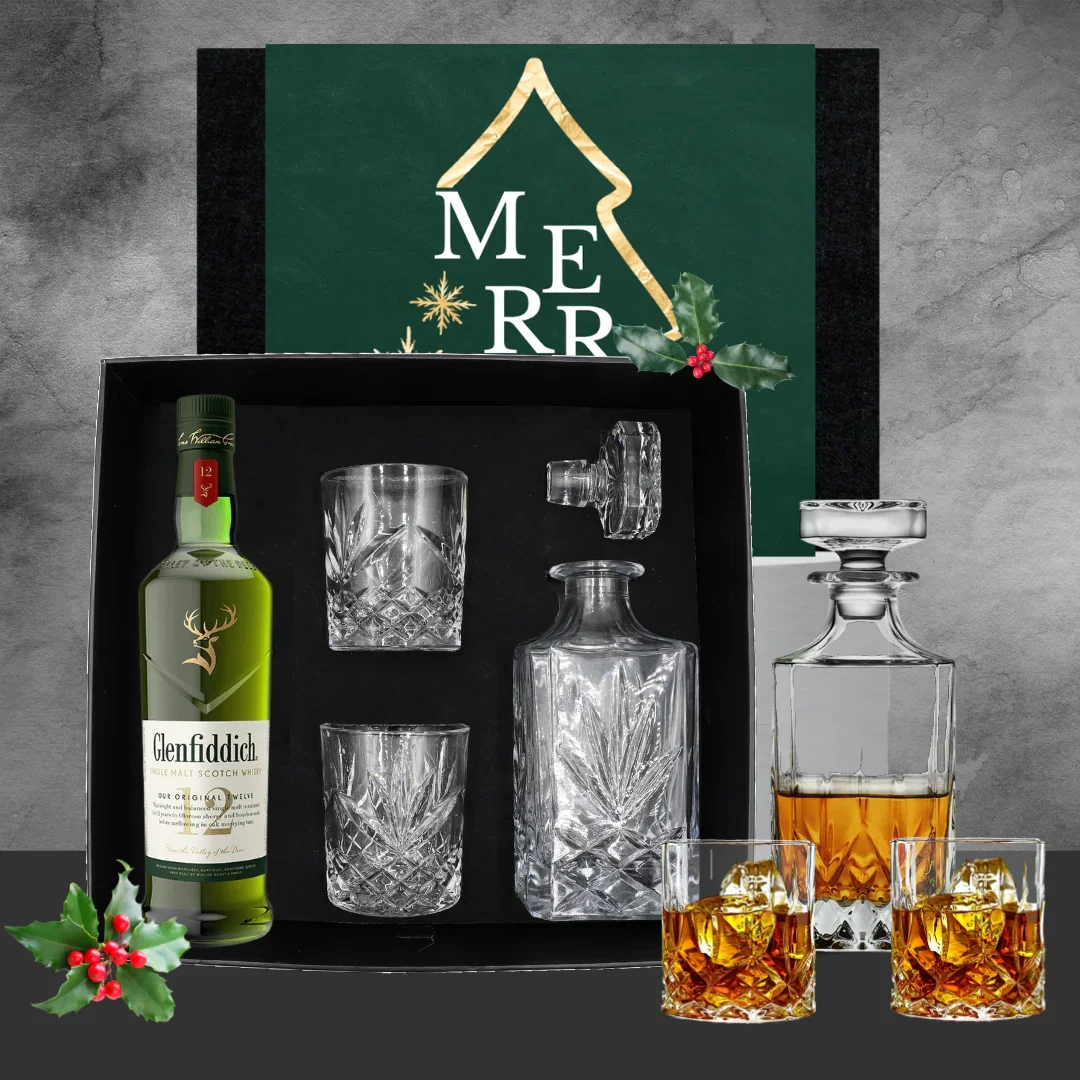 Christmas Glenfiddich Whisky Decanter Hamper - Image 2