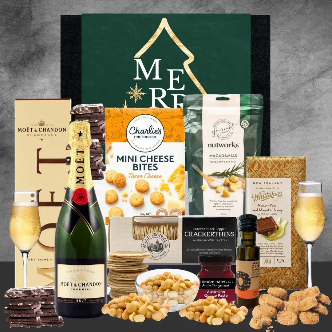 Christmas Hamper With Moet Champagne - Image 2