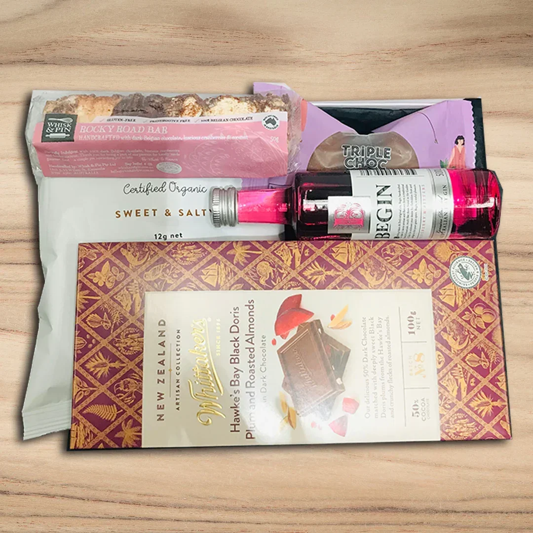 Christmas Pink Gin Treat Hamper - Image 2