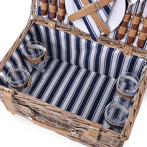 Classic 5 Piece Picnic Basket - Image 4