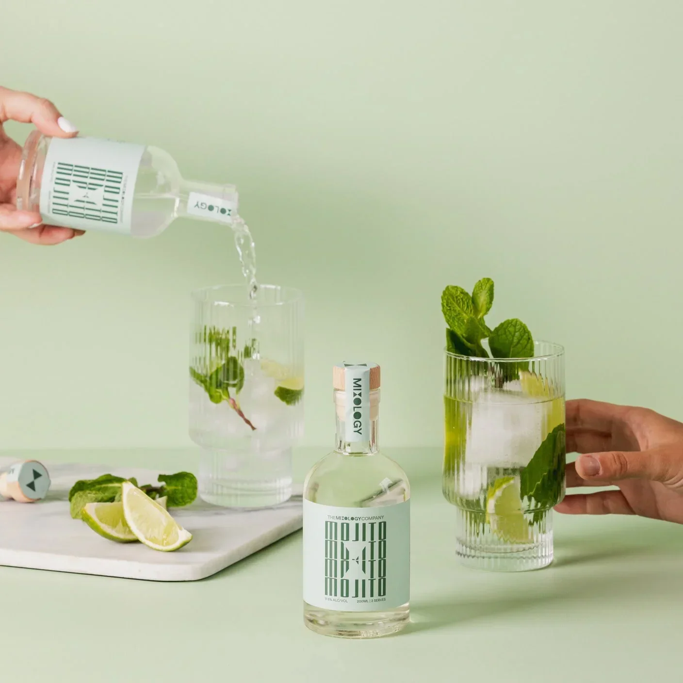 Cocktail Lovers Christmas Hamper - Image 4