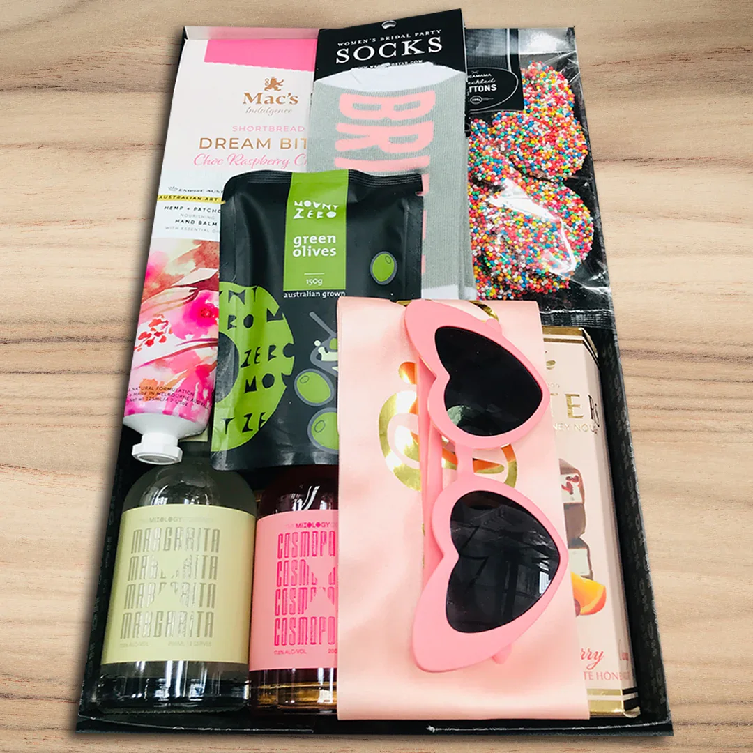Cocktails for My Bridesmaid Hamper - Image 3
