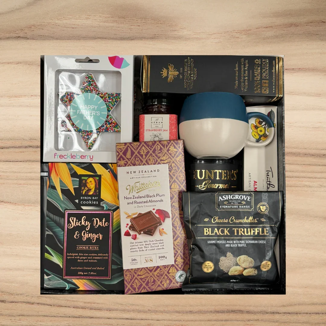 Dad's Tea & Relaxation Hamper - Image 2