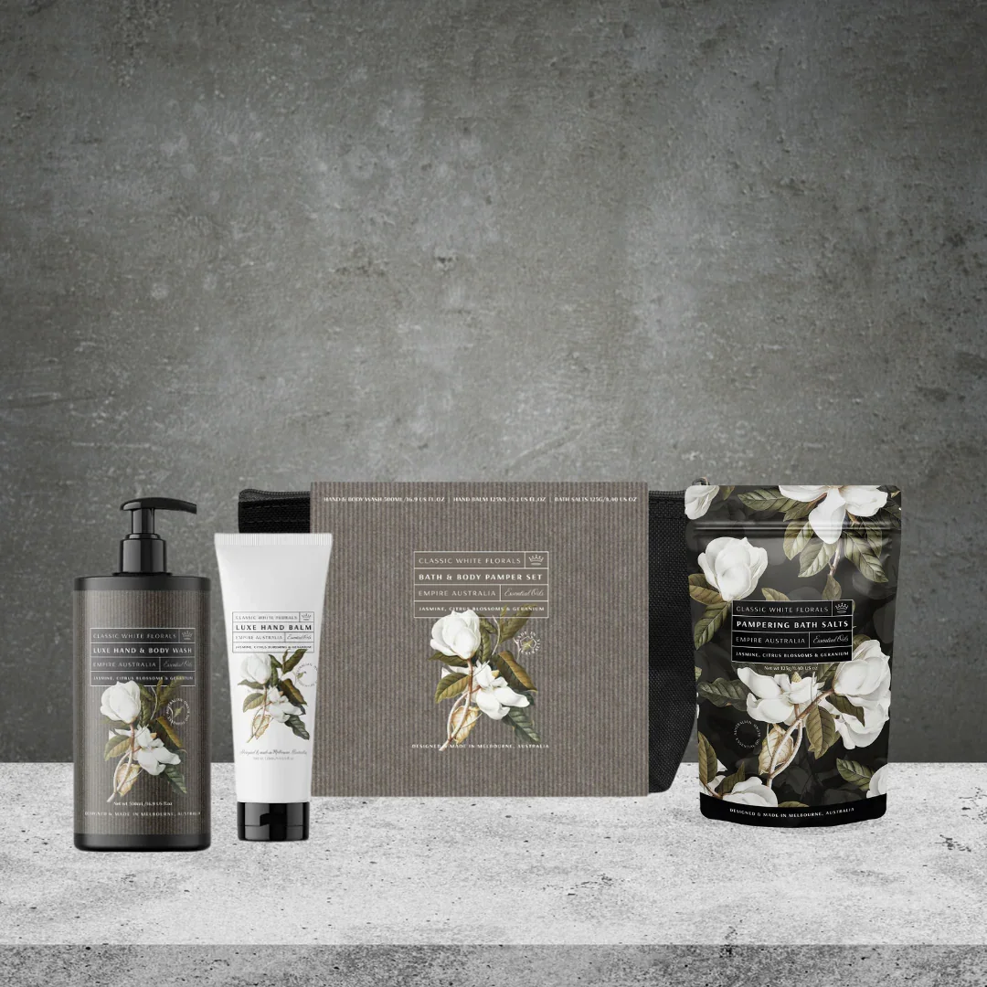 Empire Australia Classic White Floral Bath And Body Pamper Set - Image 2