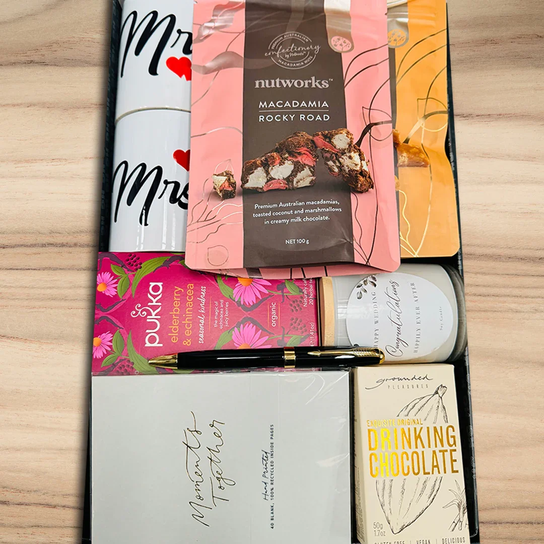 New Couple Hamper - Image 3