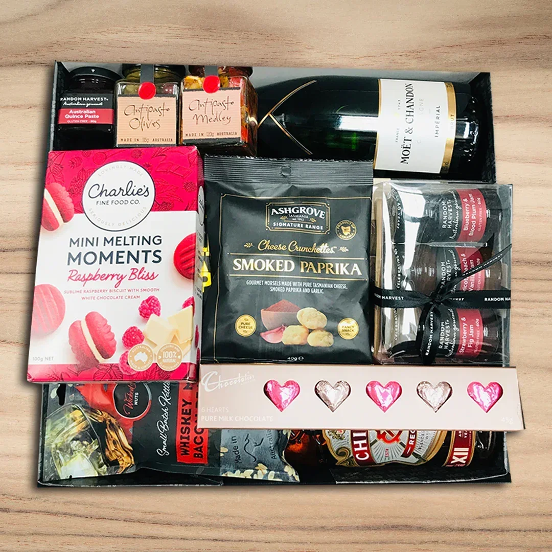 Luxury Wedding Hamper - Image 3