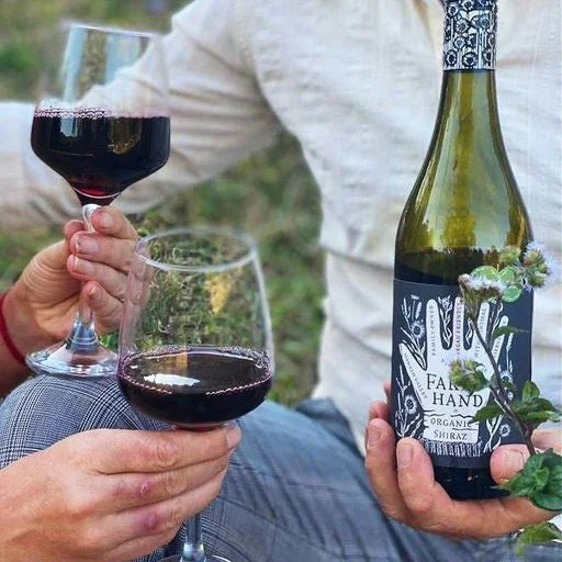 Christmas Organic Shiraz Hamper - Image 3