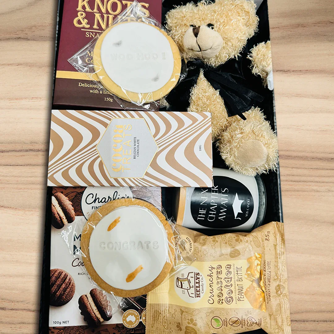 Graduation Forward Hamper - Image 3