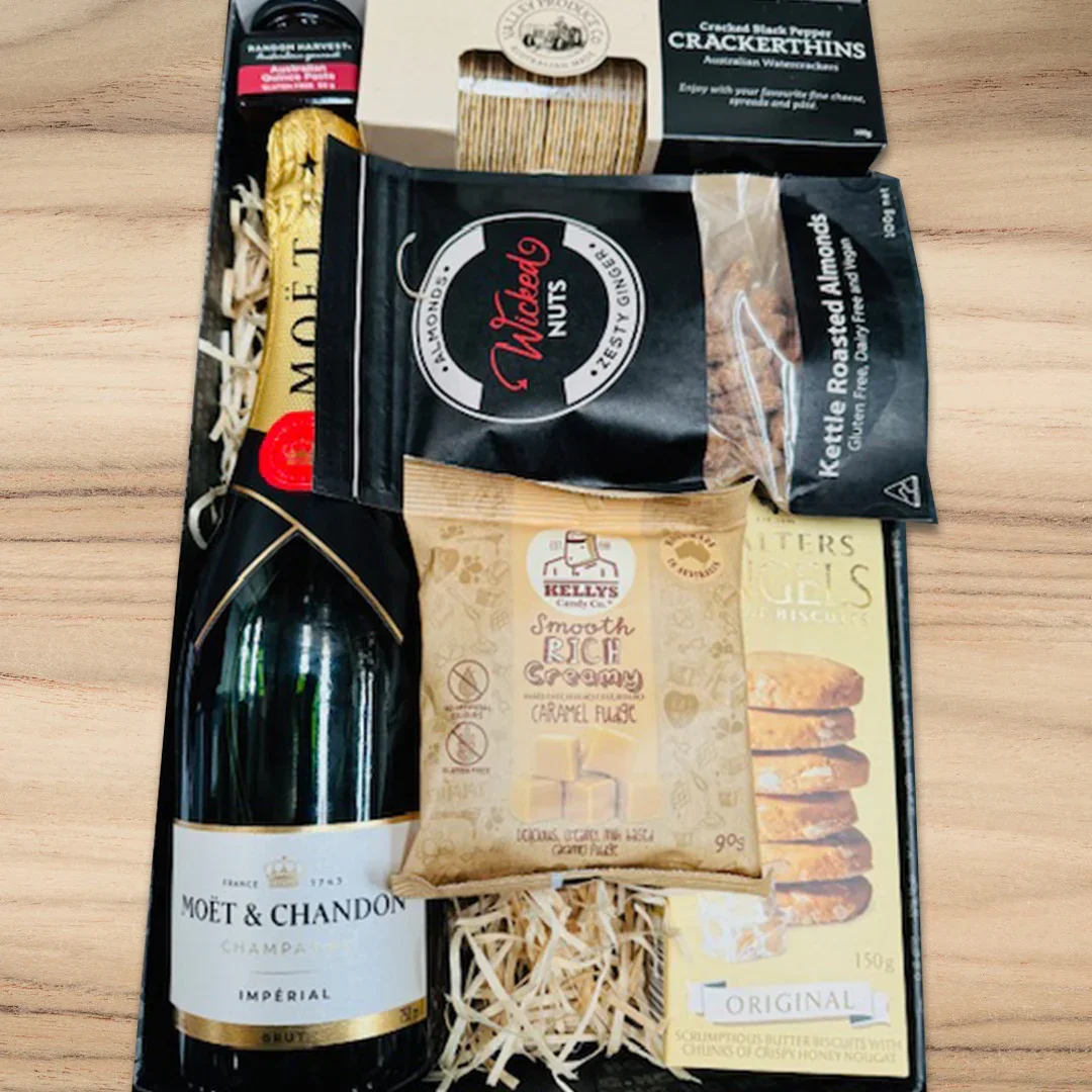 Moet Sweet Celebrations Hamper - Image 3