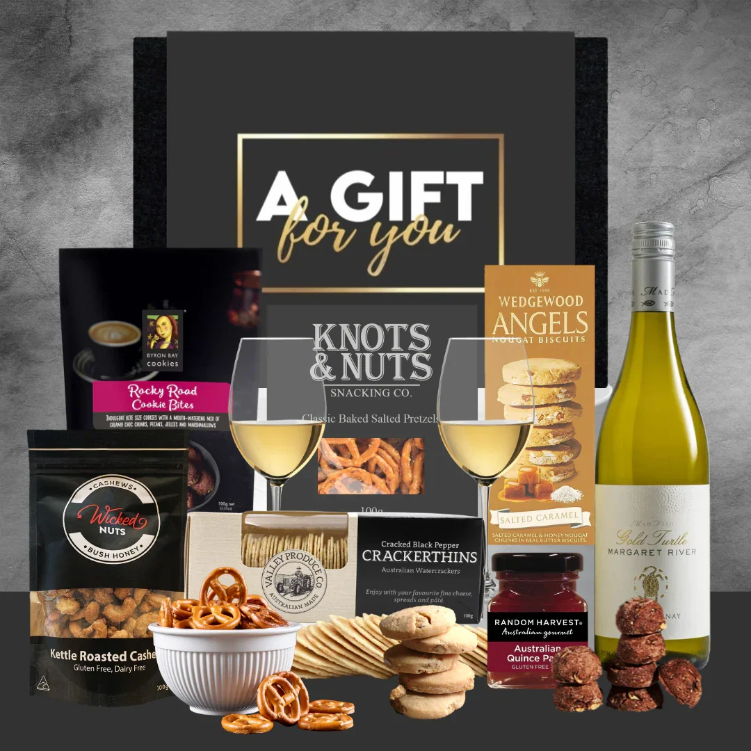 Mad Fish Chardonnay & Nibbles Hamper - Image 2