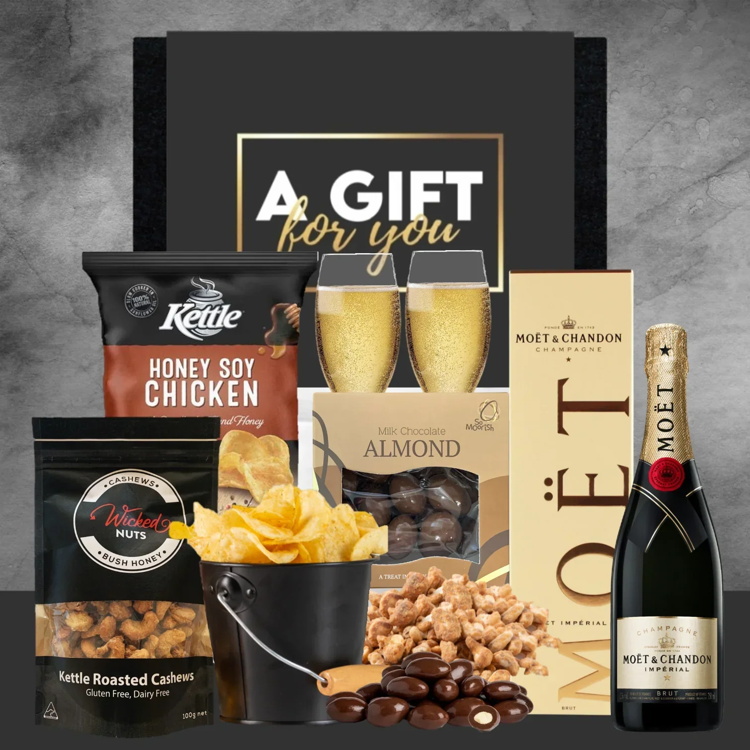 Moet Indulgence Hamper - Image 2