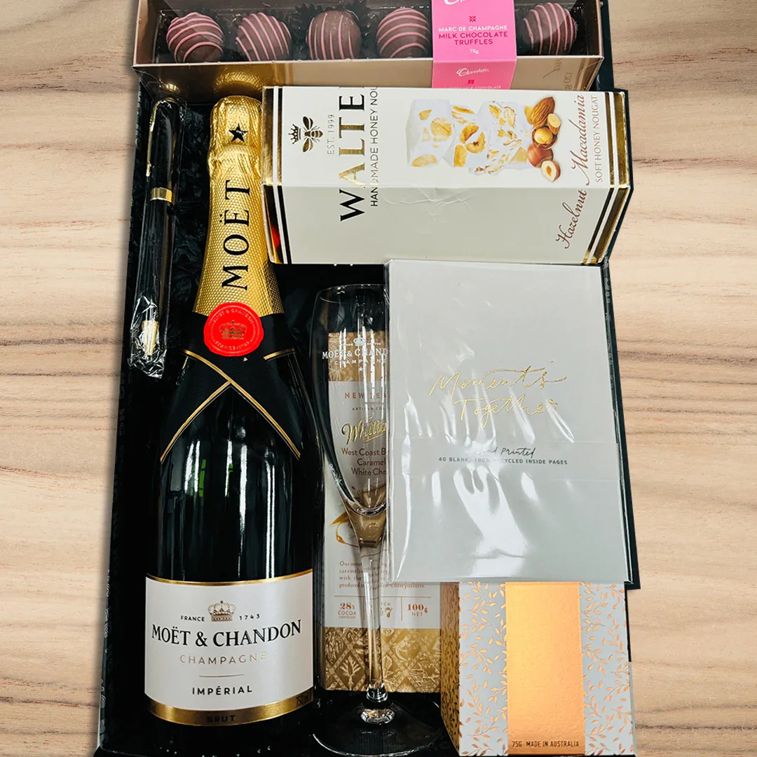 Moet Wedding Hamper - Image 3