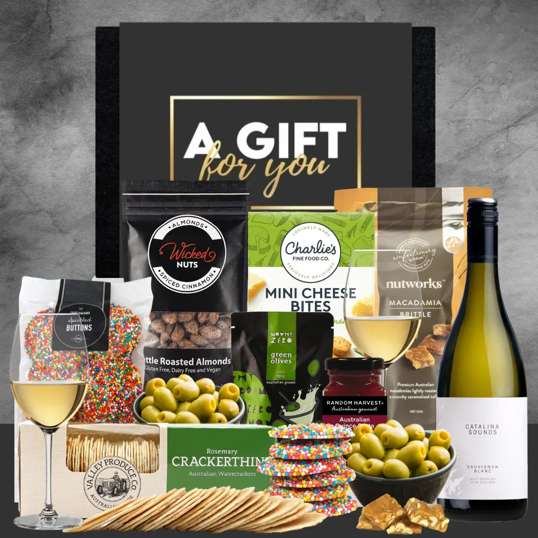 New Zealand White Wine Hamper - Image 2