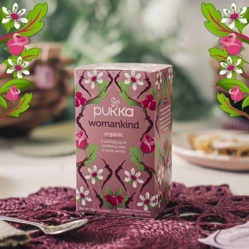Pink Sparkling Wine Christmas Hamper - Image 4