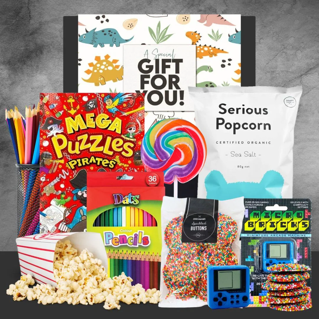 Popcorn Puzzle Pirates Hamper - Image 2