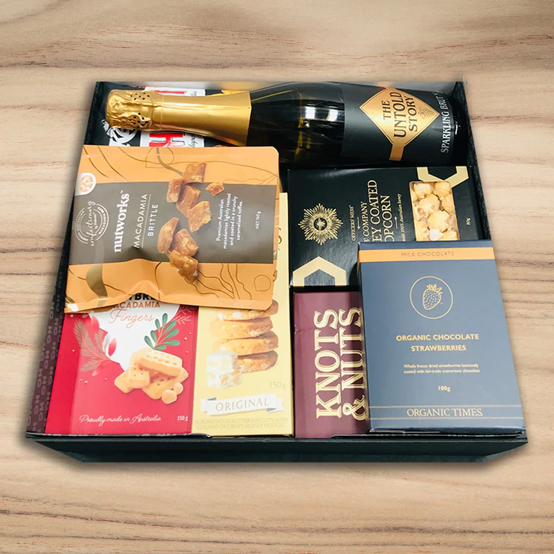 Tastebuds Sparkling Brut Christmas Hamper - Image 2