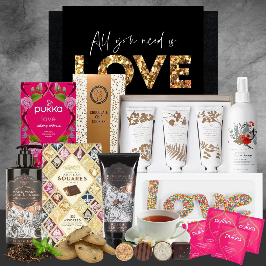 Valentines Pamper Gift for Her - Image 2