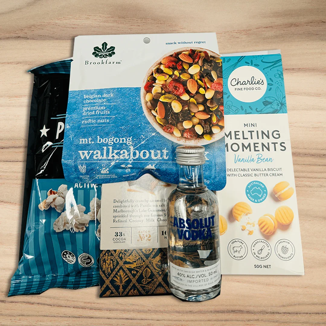 Vodka Blue Treat Box - Image 2
