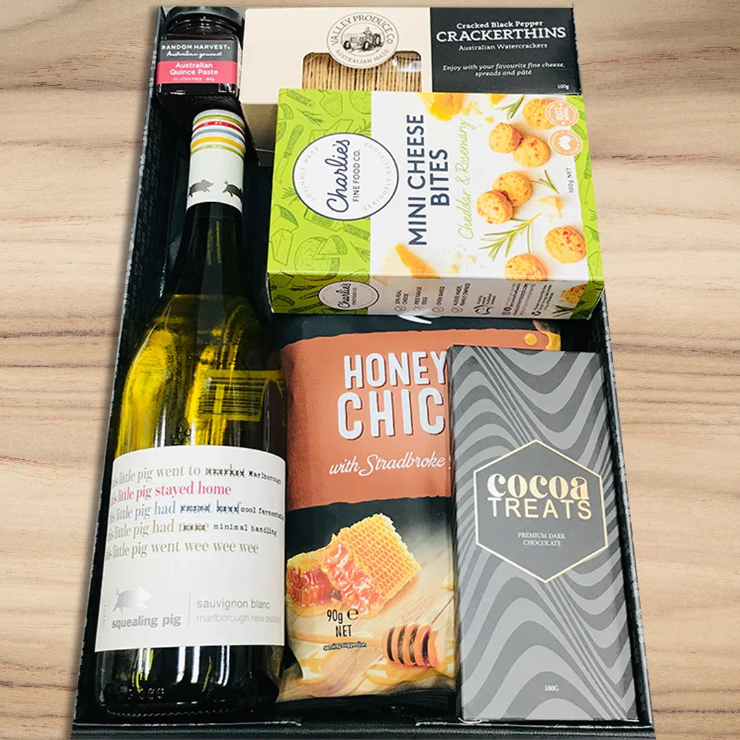 White Wine and food gift basket - Image 3
